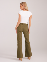 Load image into Gallery viewer, Essential Straight Leg Jeans HW53ZK4657
