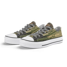 Load image into Gallery viewer, Mens Classic Low Top Canvas Shoes