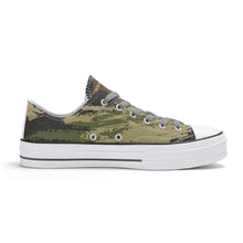 Load image into Gallery viewer, Mens Classic Low Top Canvas Shoes