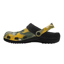 Load image into Gallery viewer, Adults Black Warm House Clog Winter Fur Lined Garden Slippers