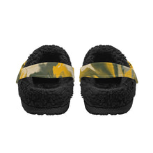 Load image into Gallery viewer, Adults Black Warm House Clog Winter Fur Lined Garden Slippers