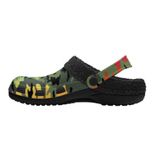 Load image into Gallery viewer, Adults Black Warm House Clog Winter Fur Lined Garden Slippers
