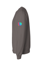 Load image into Gallery viewer, Independent Pigment Dyed Crew Neck