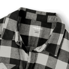 Load image into Gallery viewer, Unisex Flannel Shirt