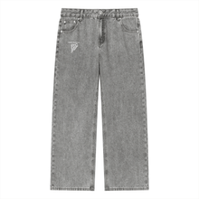 Load image into Gallery viewer, Unisex Vintage Wash Straight Leg Jeans