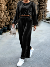 Load image into Gallery viewer, Women's Striped Velvet Long Sleeve Crop Top and Wide Leg Two-piece Set HWWX62YZAR