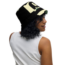 Load image into Gallery viewer, Reversible bucket hat