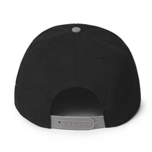 Load image into Gallery viewer, Snapback Hat
