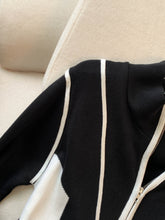 Load image into Gallery viewer, Contrast Zip Up Long Sleeve Cardigan