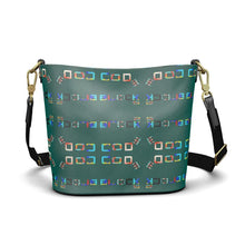 Load image into Gallery viewer, Penzance Large Leather Bucket Tote