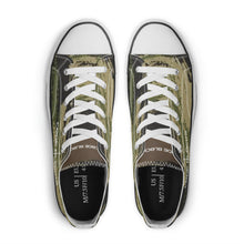 Load image into Gallery viewer, Women's Classic Low Top Canvas Shoes
