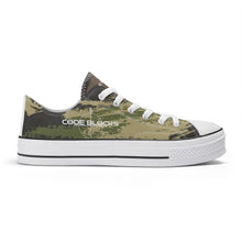 Load image into Gallery viewer, Women's Classic Low Top Canvas Shoes
