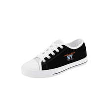 Load image into Gallery viewer, Kids Low Top Canvas Shoes

