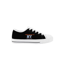 Load image into Gallery viewer, Kids Low Top Canvas Shoes
