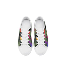 Load image into Gallery viewer, Kids Rubber Low Top Canvas Shoes
