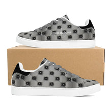Load image into Gallery viewer, Mens Rubber Low Top Leather Sneakers
