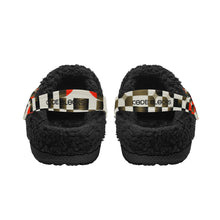 Load image into Gallery viewer, Adults Black Warm House Clog Winter Fur Lined Garden Slippers
