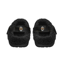 Load image into Gallery viewer, Adults Black Warm House Clog Winter Fur Lined Garden Slippers
