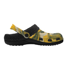 Load image into Gallery viewer, Adults Black Warm House Clog Winter Fur Lined Garden Slippers
