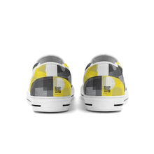 Load image into Gallery viewer, Mens Rubber Slip On Shoes

