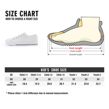 Load image into Gallery viewer, Kids Low Top Canvas Shoes
