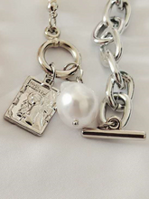 Load image into Gallery viewer, Pendant Necklace Set Of Two HND7S5LDFK
