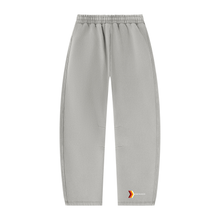 Load image into Gallery viewer, Unisex Vintage Wash Barrel Leg Fleece Sweatpants
