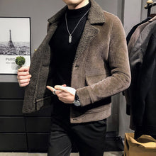 Load image into Gallery viewer, Windbreaker Men's short style woolen coat autumn/winter Korean trim woolen coat men's jacket
