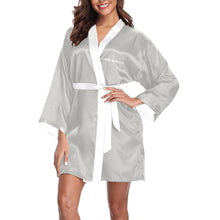 Load image into Gallery viewer, Women's Long Sleeve Kimono Robe
