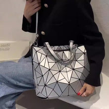 Load image into Gallery viewer, New internet celebrity fashion stitching geometric rhombus handbag texture large capacity shoulder tote bag
