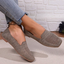 Load image into Gallery viewer, Summer New European and American Large Round Toe Flat Sole Single Shoes Women's Shallow Mouth Sports Casual Shoes
