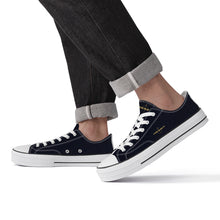 Load image into Gallery viewer, SF_S62 Unisex Classic Low Top Canvas Shoes - White
