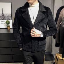 Load image into Gallery viewer, Windbreaker Men's short style woolen coat autumn/winter Korean trim woolen coat men's jacket
