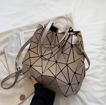 Load image into Gallery viewer, New internet celebrity fashion stitching geometric rhombus handbag texture large capacity shoulder tote bag
