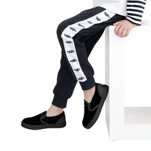 Load image into Gallery viewer, D28 Kids Slip-on shoes - Black
