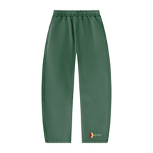 Load image into Gallery viewer, Unisex Vintage Wash Barrel Leg Fleece Sweatpants

