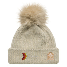 Load image into Gallery viewer, Columbia pom-pom beanie

